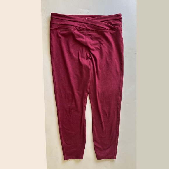 EUC Gaiam yoga pants size XL wine red - Picture 5 of 14